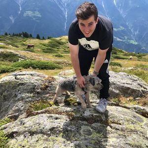 Meet your Posher, Thomas